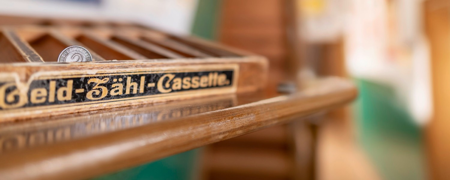 Was ist eigentlich Bausparen? Darstellung einer antiquarischen Zählkassette